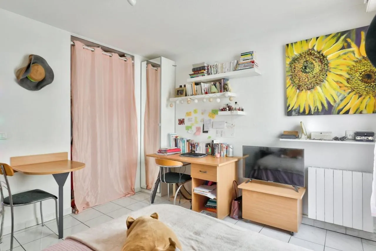 Intimate Apartment For 2 - Paris 13E